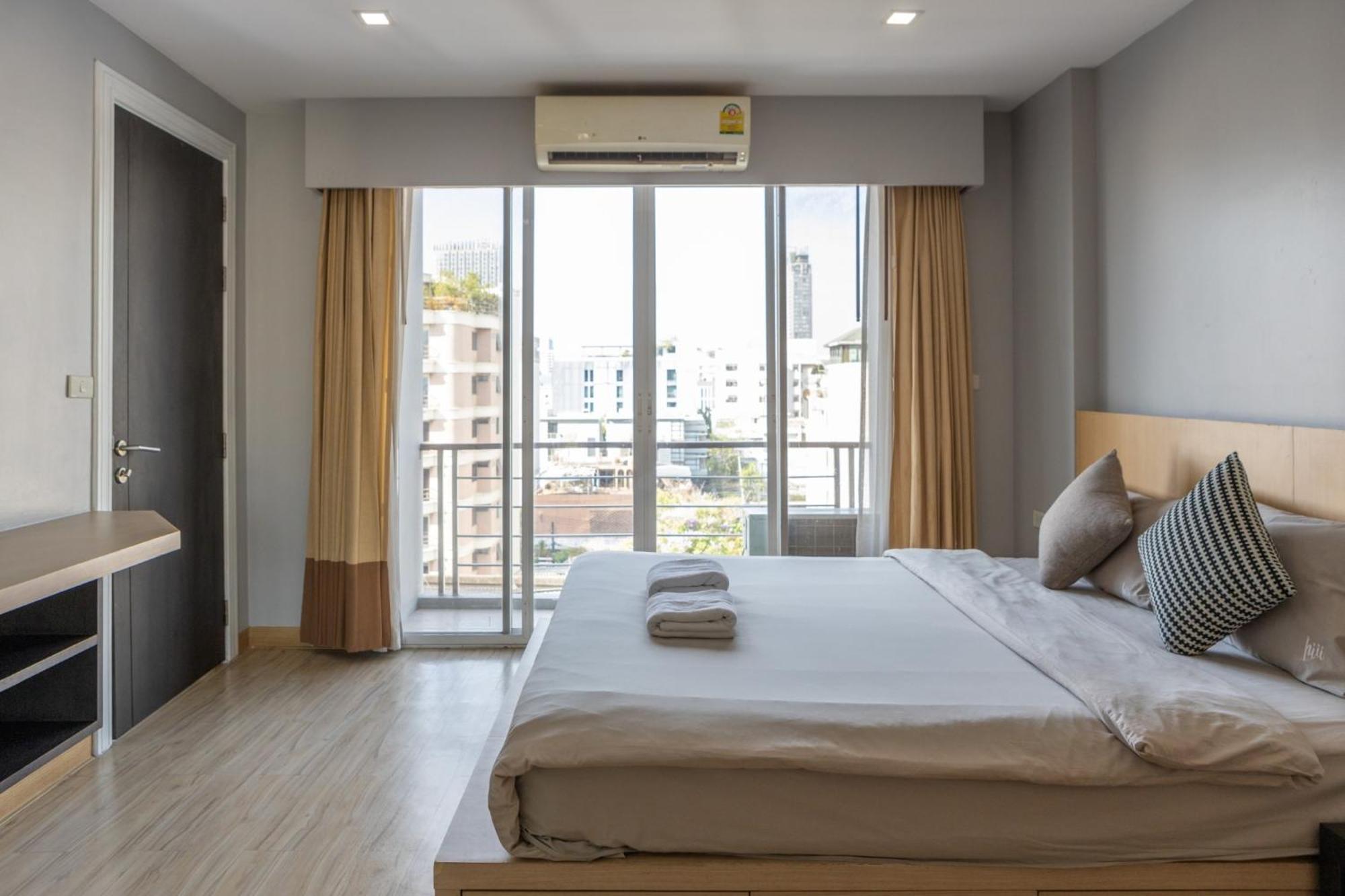Go Inn Thonglor Bangkok Exteriör bild