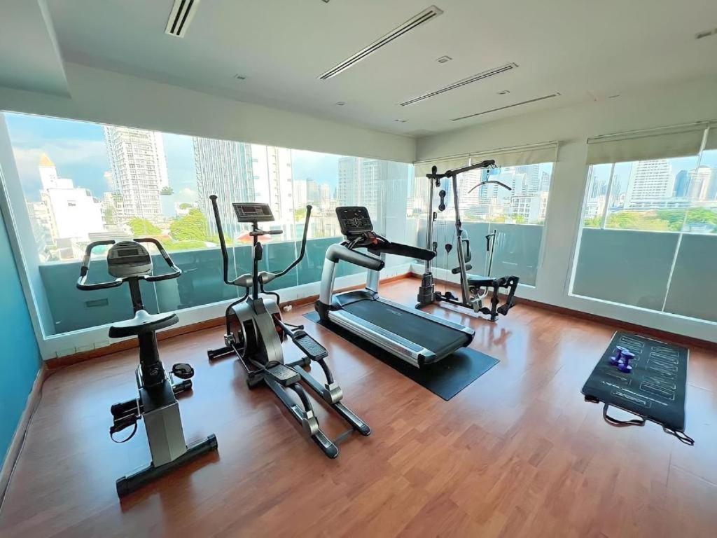 Go Inn Thonglor Bangkok Exteriör bild